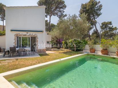 Swimming pool of House or chalet for sale in Palafrugell  with Air Conditioner, Heating and Private garden