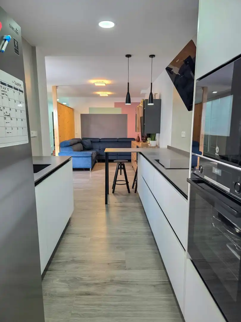 Küche von Haus oder Chalet zum Verkauf in Torrent mit Klimaanlage, Privatgarten und Abstellraum