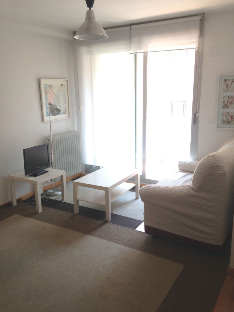 Sala d'estar de Pis de lloguer en  Zaragoza Capital amb Aire condicionat, Calefacció i Parquet
