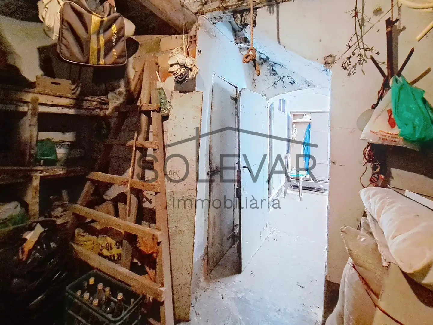 Casa adosada en venda en Tremp amb Traster