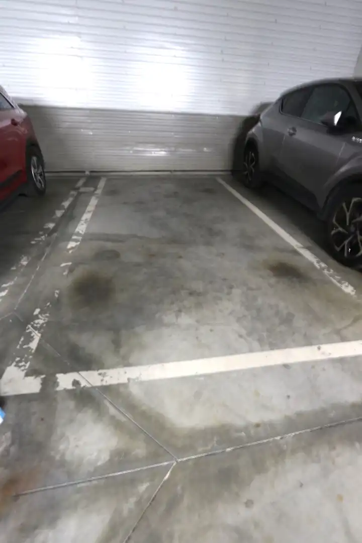 Parking of Flat for sale in Madrid  with Air Conditioner, Heating and Parquet flooring