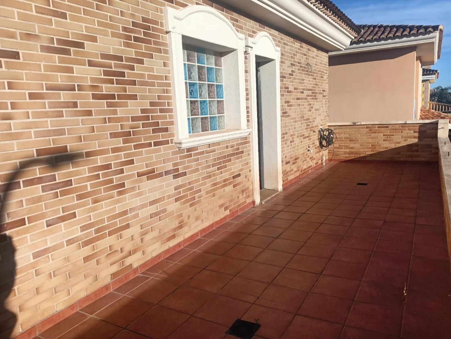 Casa o xalet en venda en Riba-roja de Túria amb Terrassa, Traster i Piscina