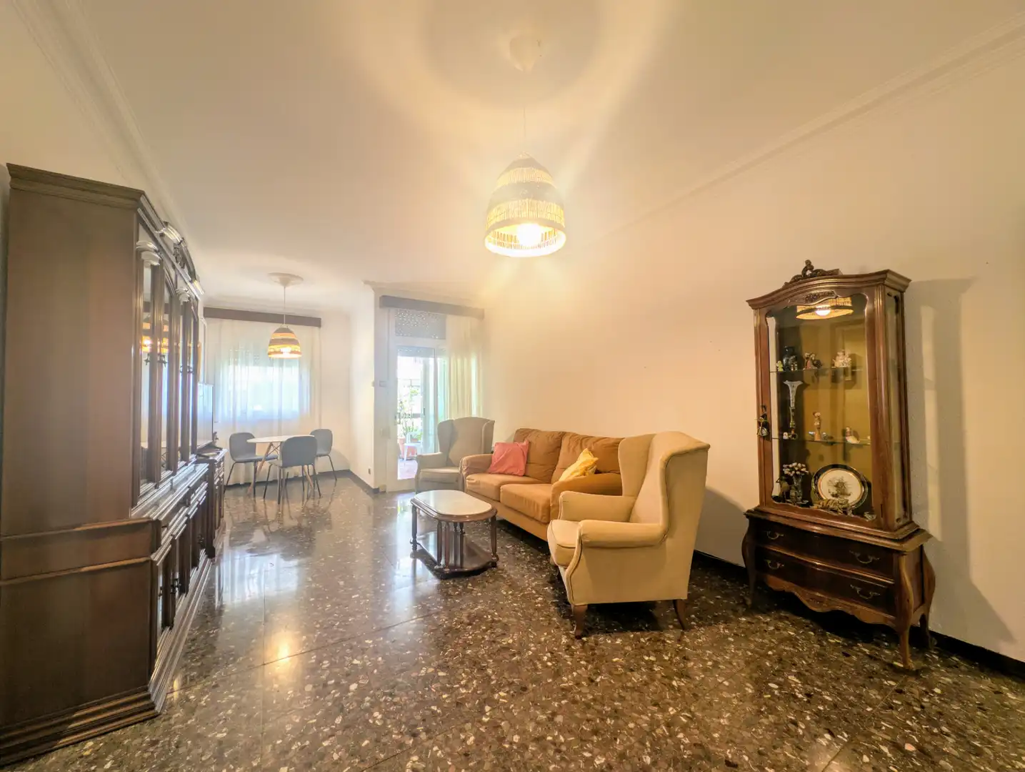 Living room of Flat for sale in Barcelona  with Air Conditioner, Heating and Oven
