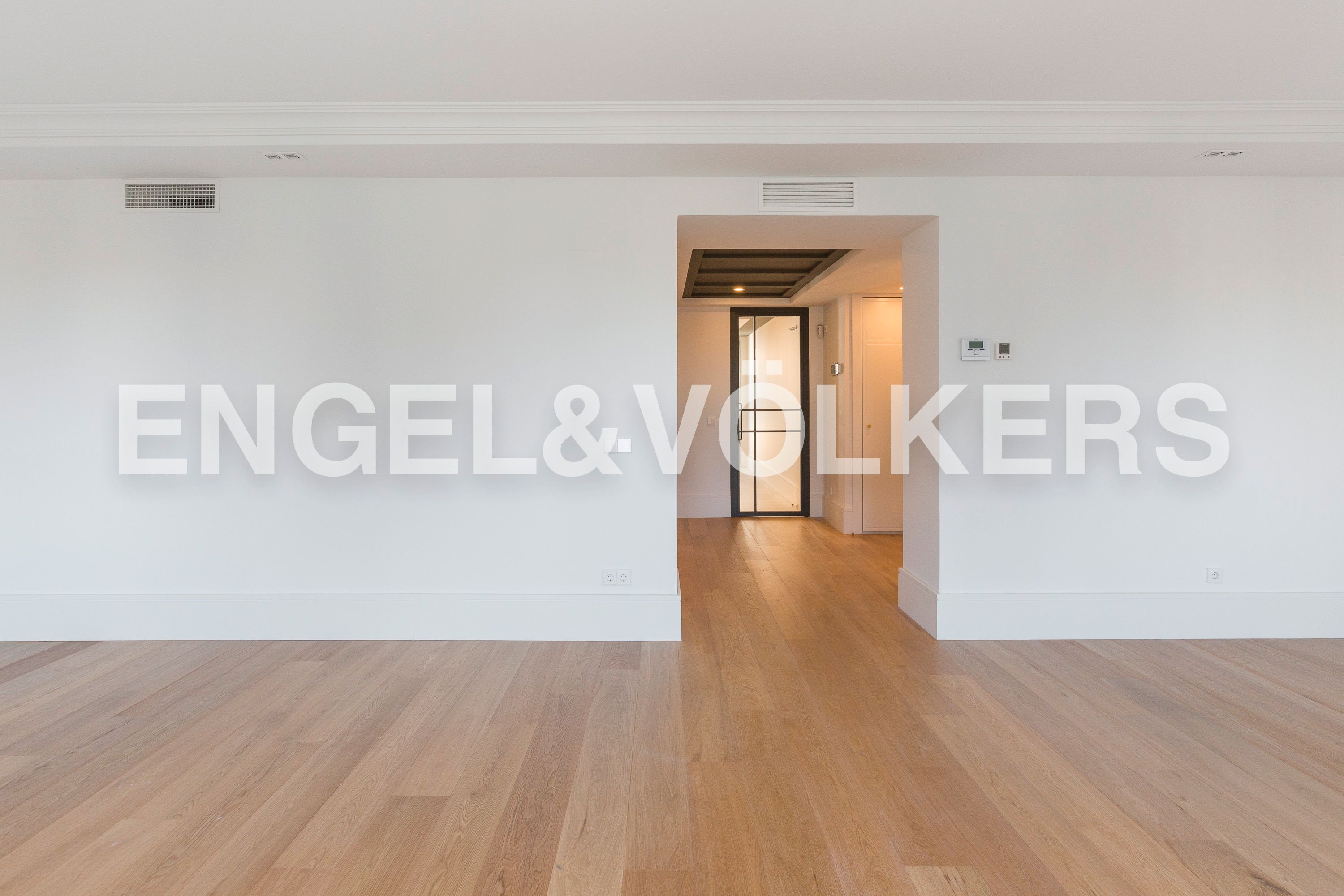 Apartment to rent in  Madrid Capital  with Air Conditioner, Heating and Storage room