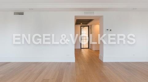 Foto 3 de Apartament de lloguer a Calle de Génova 5ºb, Almagro, Madrid