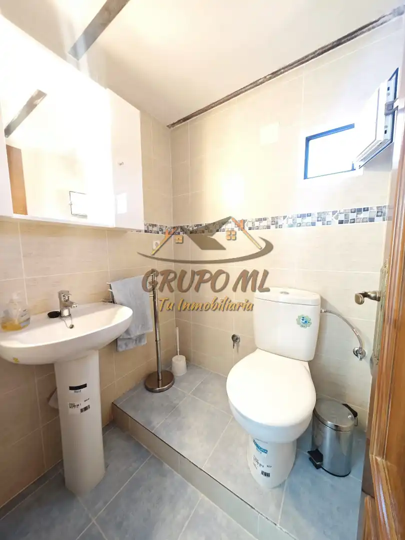 Badezimmer von Haus oder Chalet zum Verkauf in Torreperogil mit Klimaanlage, Heizung und Privatgarten