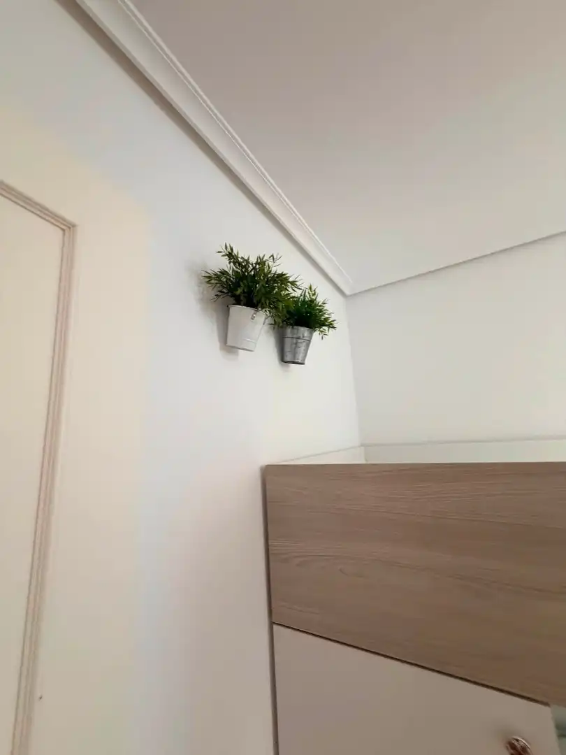 Wohnung zur Miete in Calle la Garoja, Cartes