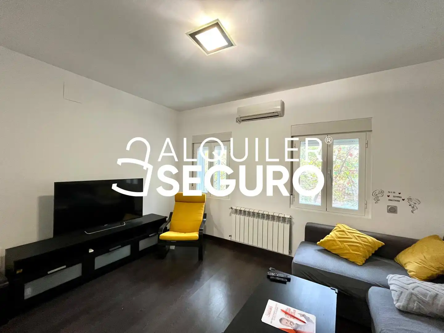 Sala d'estar de Pis de lloguer en Valdepiélagos, Madrid
