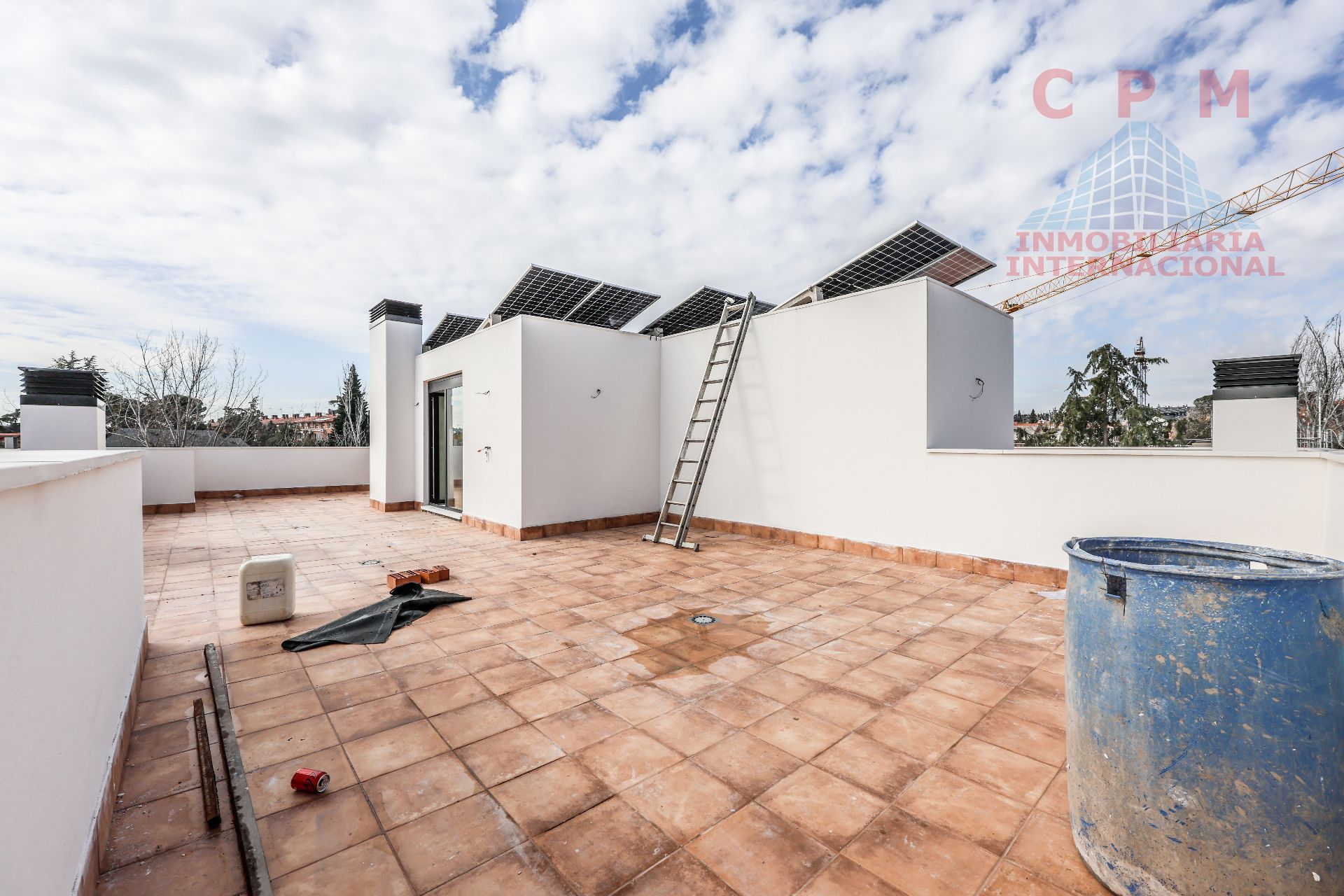 Terrassa de Casa adosada en venda en Pozuelo de Alarcón amb Aire condicionat, Calefacció i Jardí privat