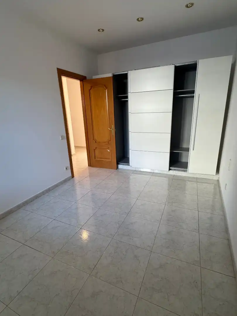 Ground floor for rent in La Garriga  with Air Conditioner, Heating and Terrace