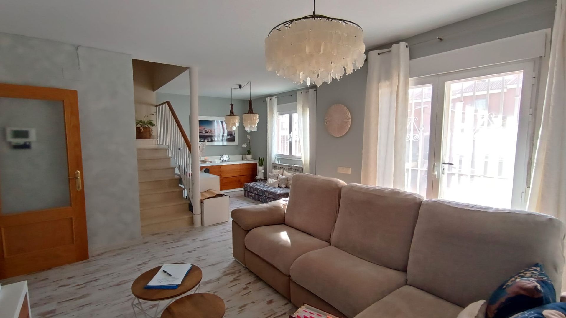 Sala d'estar de Casa o xalet en venda en Barcience amb Aire condicionat, Calefacció i Jardí privat