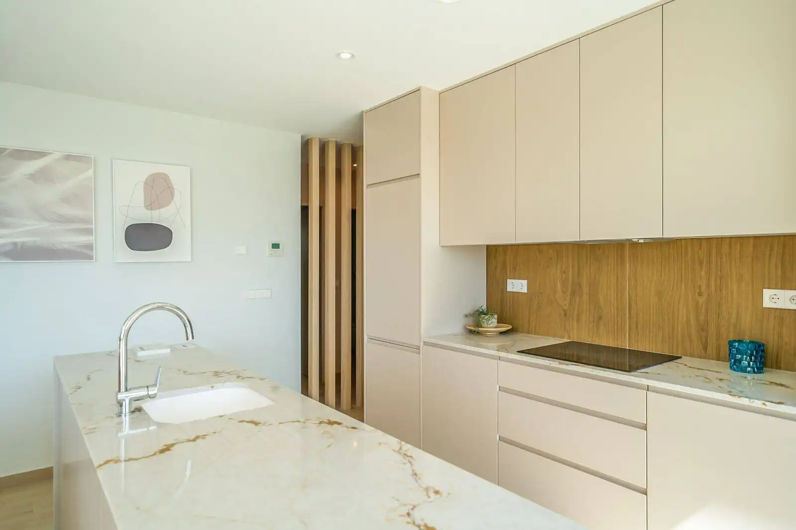 Casa amb terrassa en venda a Desamparados - Hurchillo - Torremendo, imagen 3