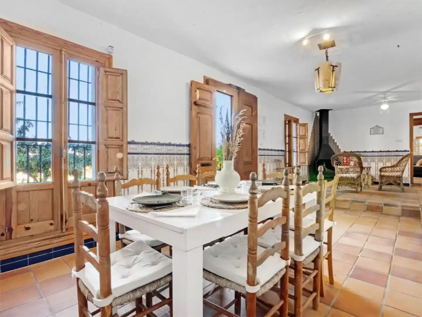 Comedor de Finca rústica de alquiler en Algemesí con Aire acondicionado, Jardín privado y Piscina