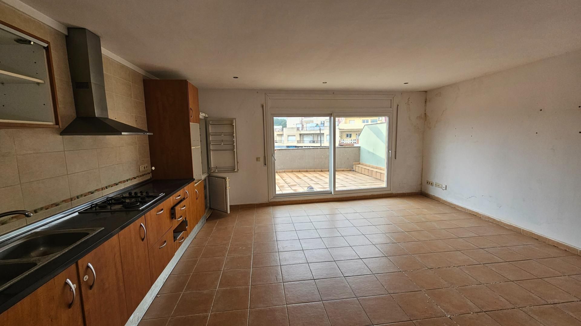 Kitchen of Flat for sale in L'Escala  with Terrace