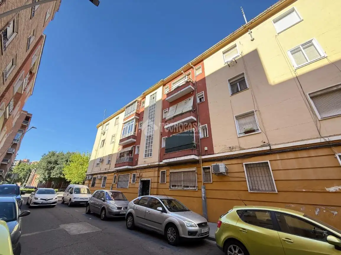 Vista exterior de Piso en venta en Talavera de la Reina con Aire acondicionado, Calefacción y Amueblado