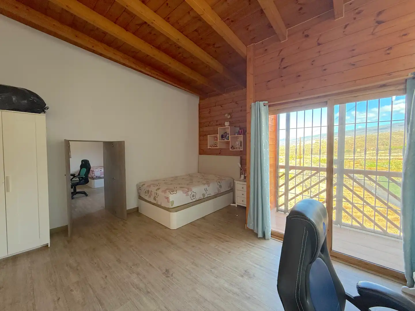 Dormitori de Casa o xalet en venda en Adeje amb Aire condicionat, Jardí privat i Terrassa