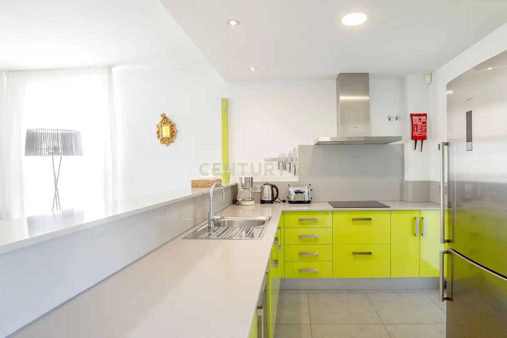 Kitchen of Detached homes for sale in L'Alfàs del Pi  with Air Conditioner, Furnished and Balcony