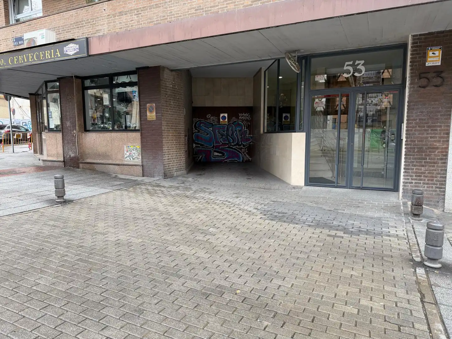 Garage for sale in Madrid