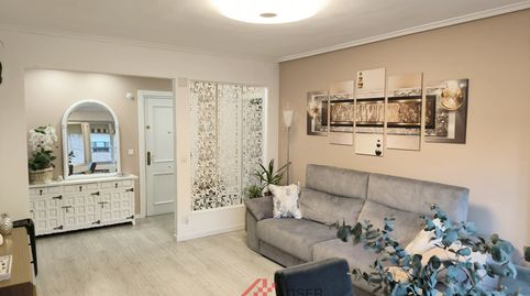 Photo 2 of Flat for sale in Logroño - Padre Claret, Residencia, Logroño