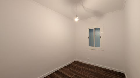 Foto 4 de Planta baja en venta en Carrer de Palma de Mallorca, La Gavarra, Cornellà de Llobregat