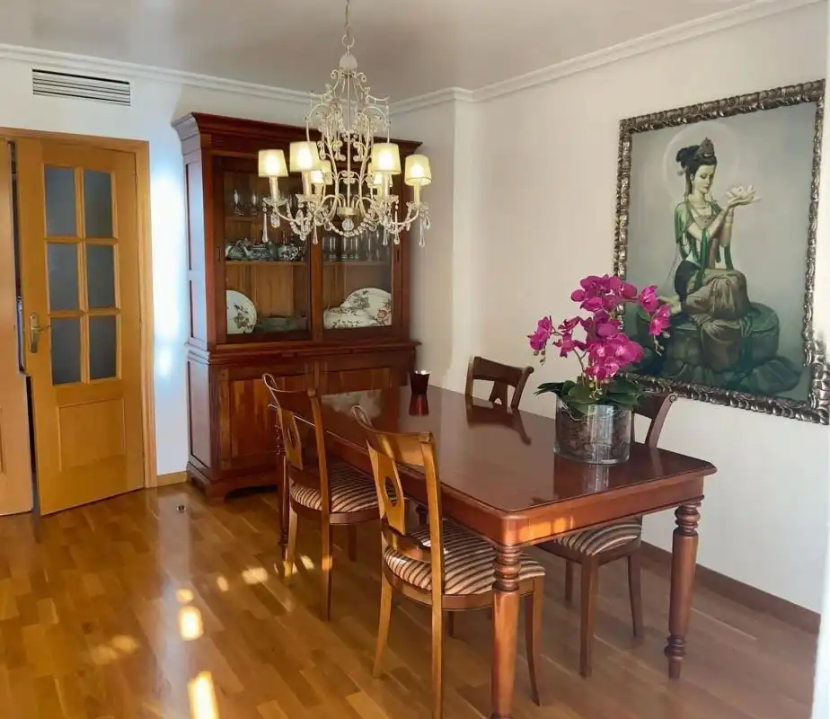 Menjador de Apartament en venda en Alicante / Alacant amb Aire condicionat