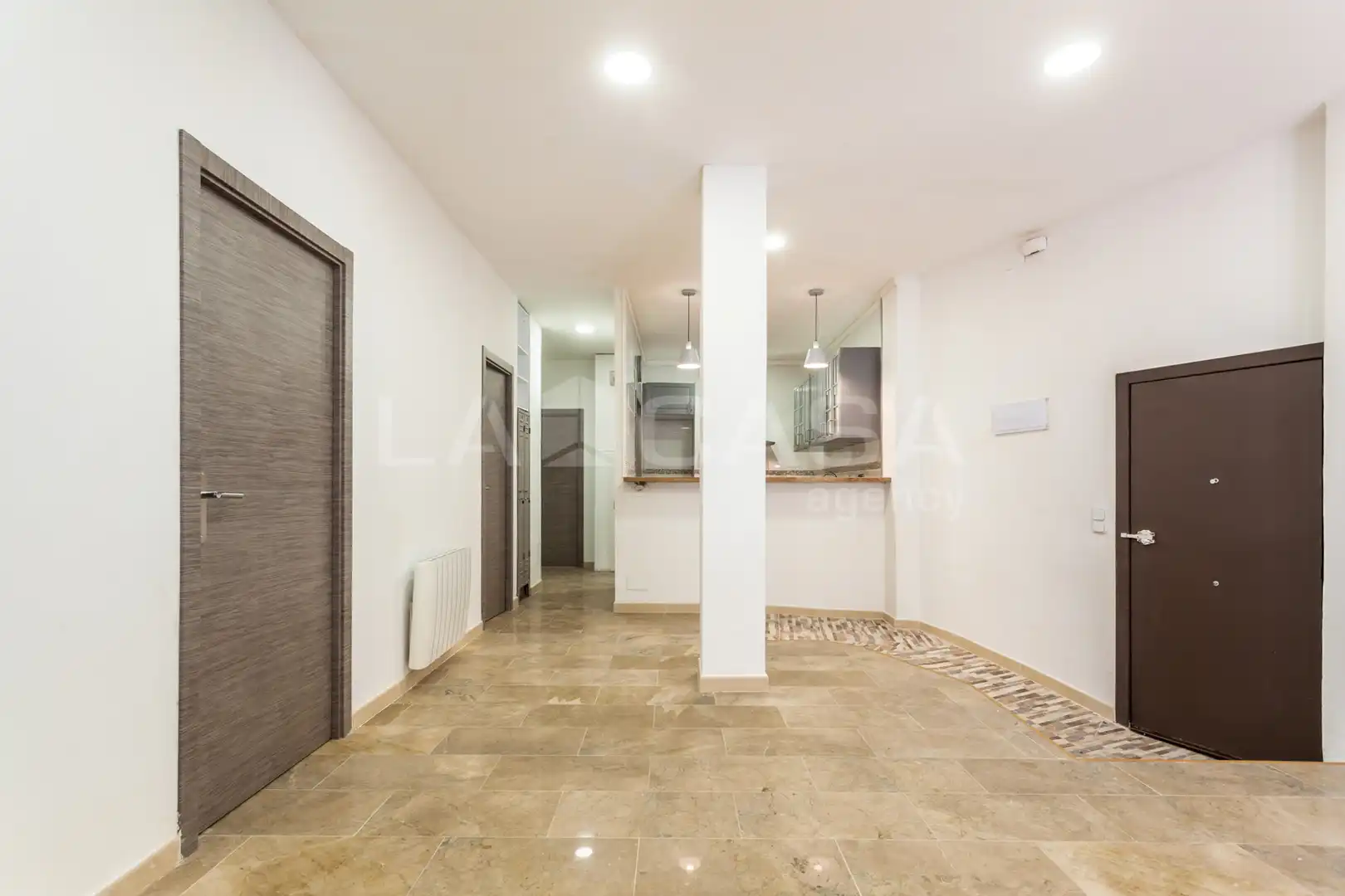 Erdgeschoss zum Verkauf in Montmeló mit Klimaanlage und Heizung