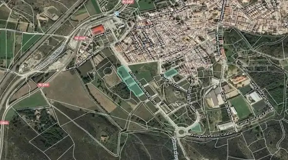 Wohnbaugrundstück zum Verkauf in Avinguda Antoni Margarits, imagen 3