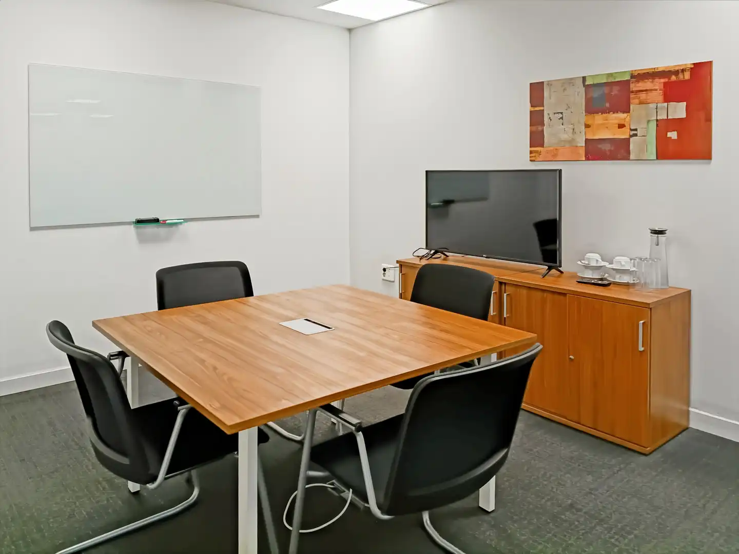 Büro zur Miete in Barcelona mit Klimaanlage, Heizung und Möbliert
