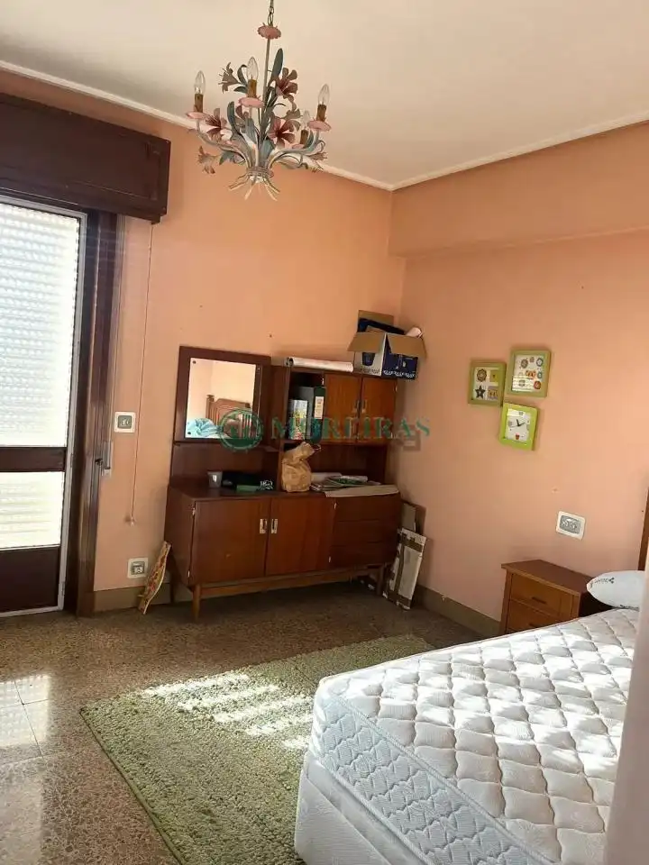 Habitación de Casa o chalet en venta en Ourense Capital  con Calefacción y Jardín privado