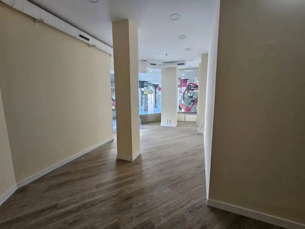Business premises to rent in Calle De la Camara, imagen 5