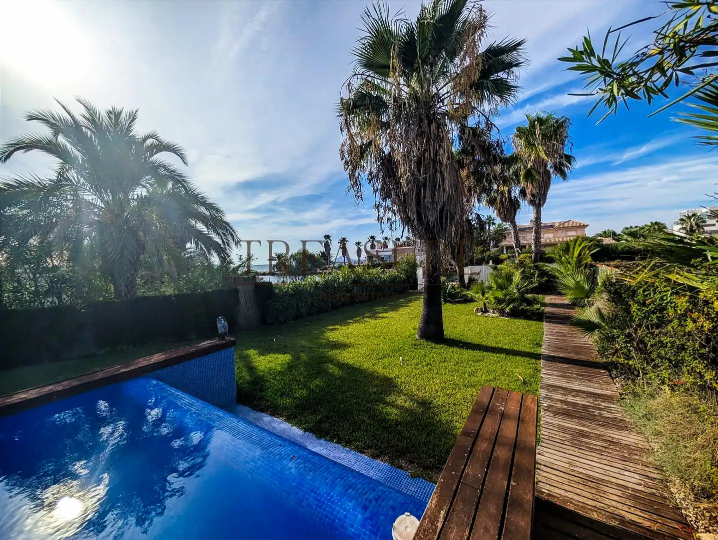 Swimming pool of Houses for sale in La Manga del Mar Menor  with Air Conditioner, Private garden and Terrace