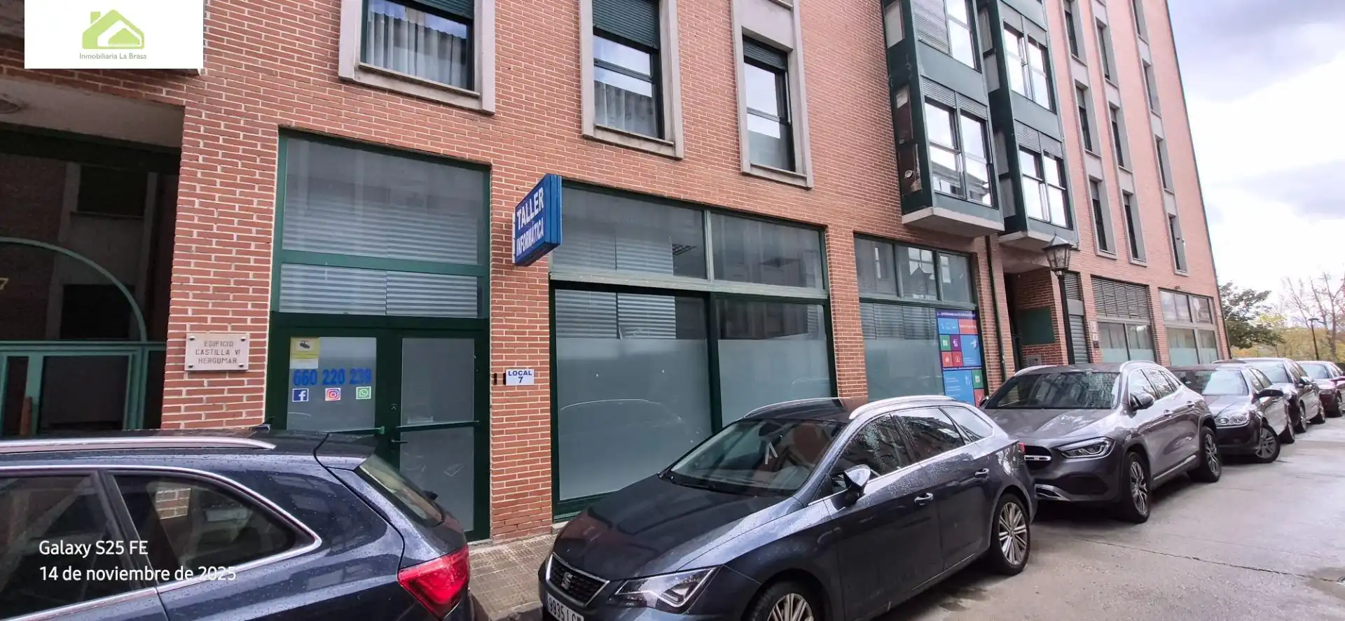 Business premises to rent in Barrios Bajos - La Horta