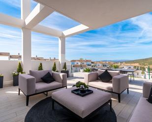 Terrassa de Casa adosada en venda en Manilva amb Aire condicionat, Jardí privat i Terrassa
