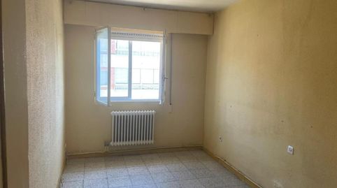 Foto 5 de Piso en venta en Plaza la Sección Femenina, El Carmen, Segovia Capital