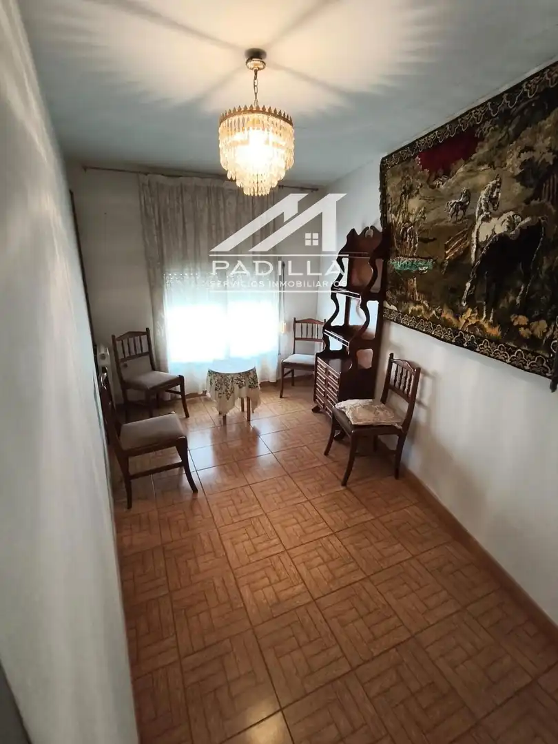Sala de estar de Casa o chalet en venta en Santa Cruz del Retamar con Calefacción, Trastero y Piscina