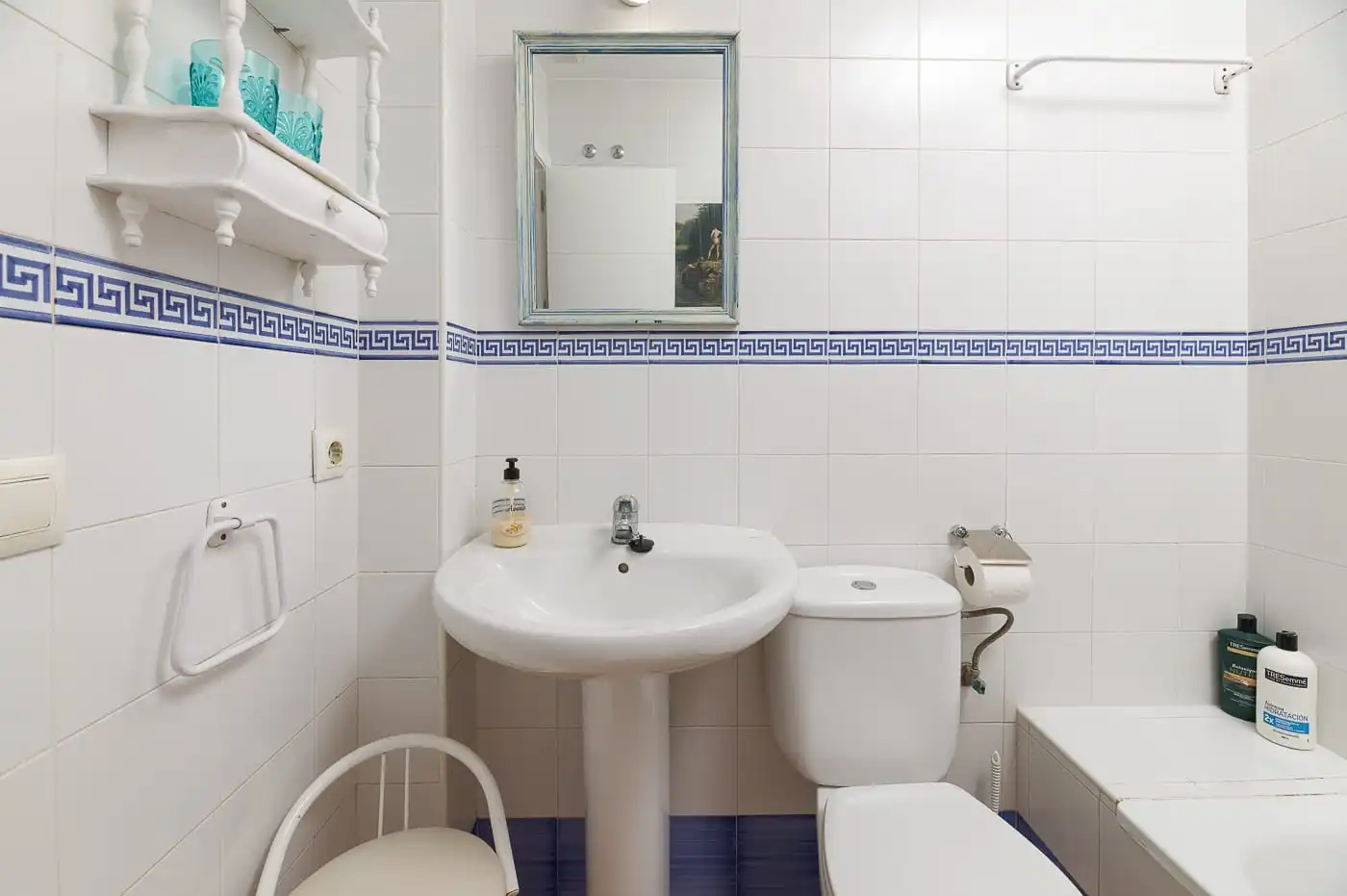 Apartamento en venta en Calle Pintor Guillermo Pérez Villalta 32, imagen 24