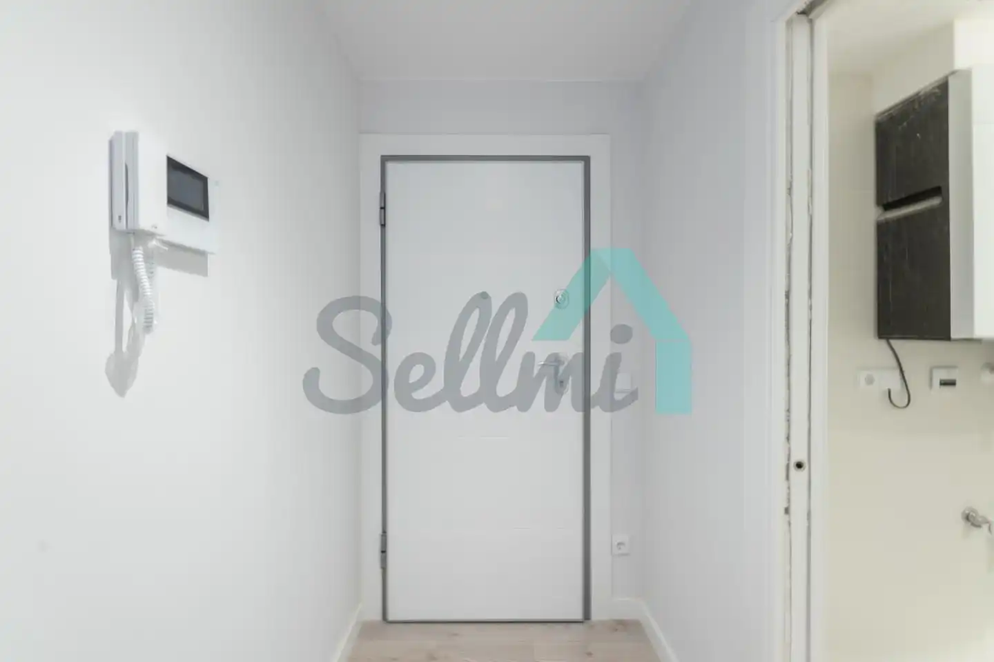 Attic for rent in Rendueles Llanos, Ceares