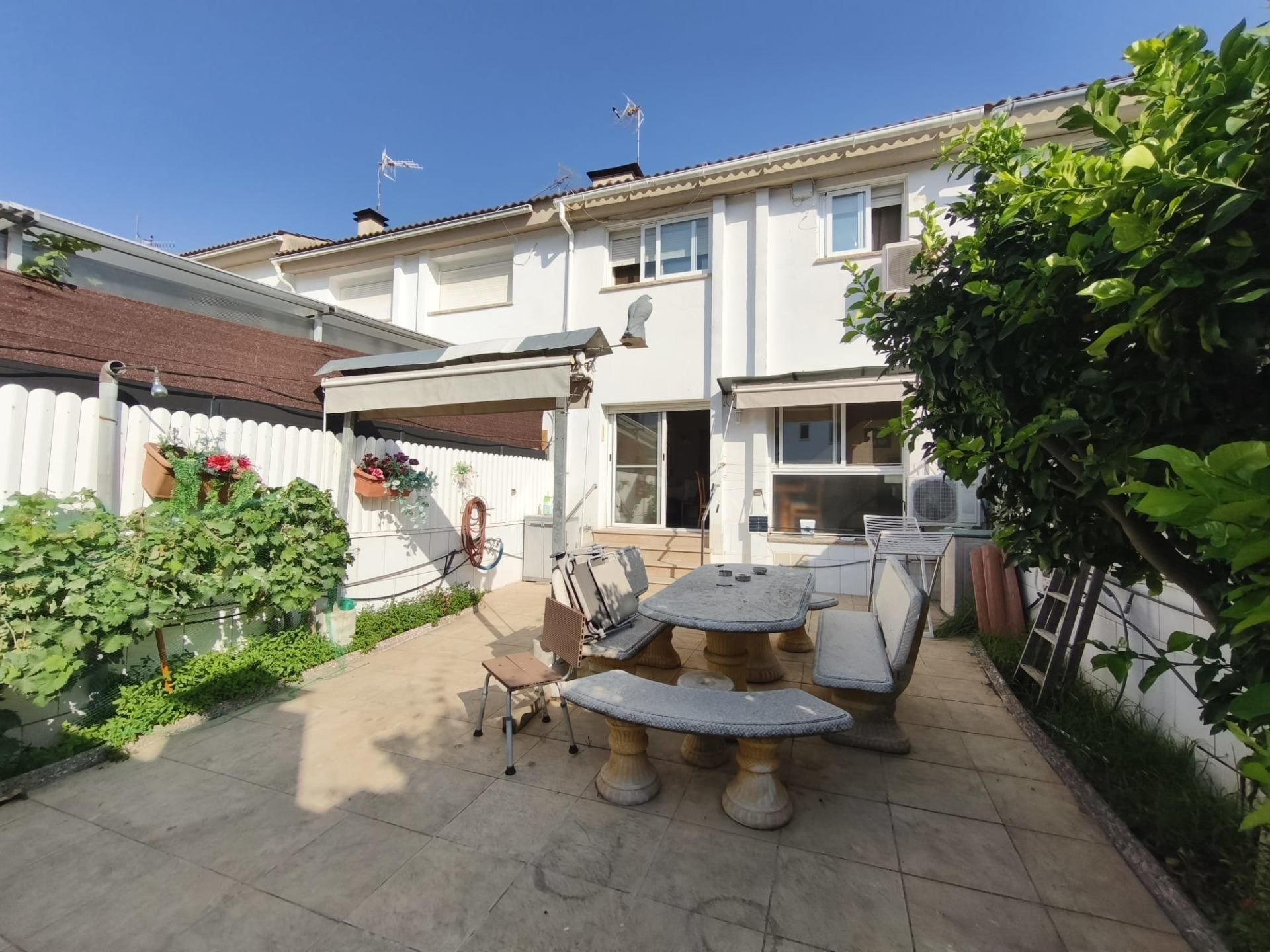 Jardí de Casa adosada en venda en Santa Margarida I Els Monjos