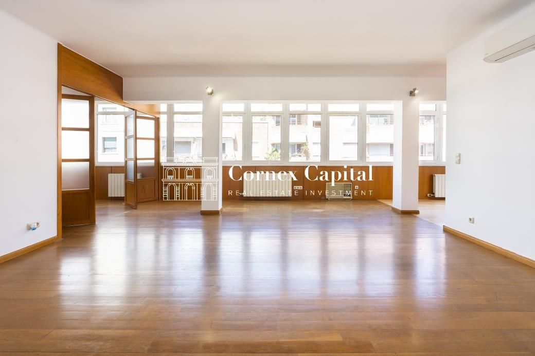 Pis en venda en  Barcelona Capital amb Aire condicionat i Calefacció