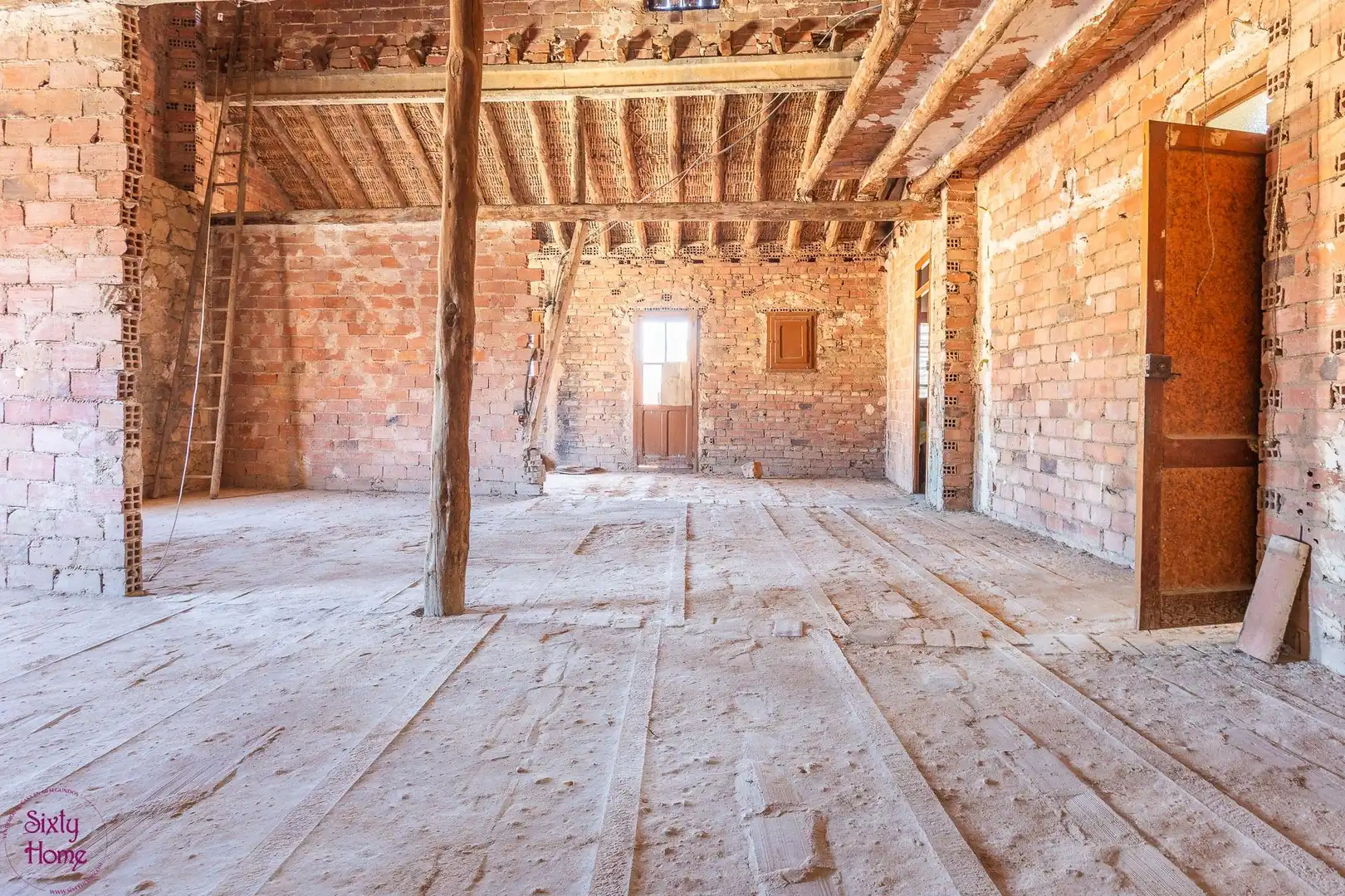 Casa o xalet en venda en Andorra (Teruel) amb Jardí privat, Traster i Moblat
