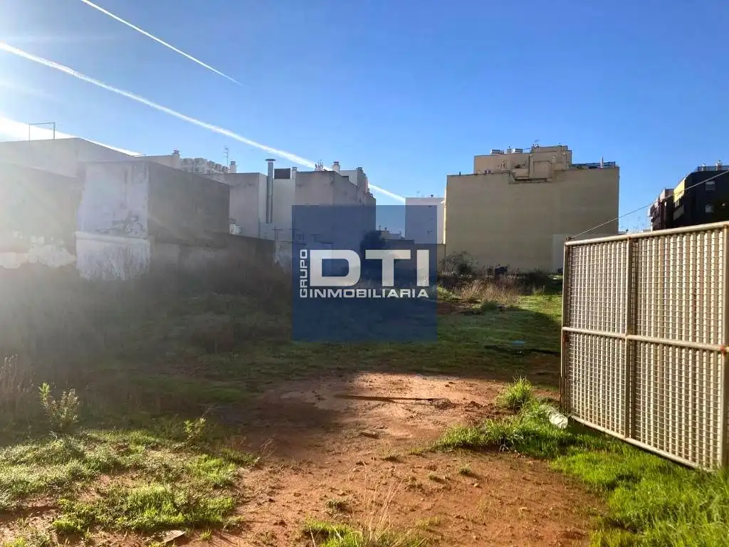 Terrenos y solares en venta en Arahal