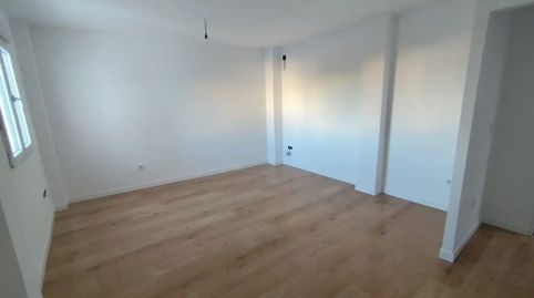 Foto 5 de Piso en venta en Avenida de la Estación, 22, Cármenes - Ríos, Atarfe
