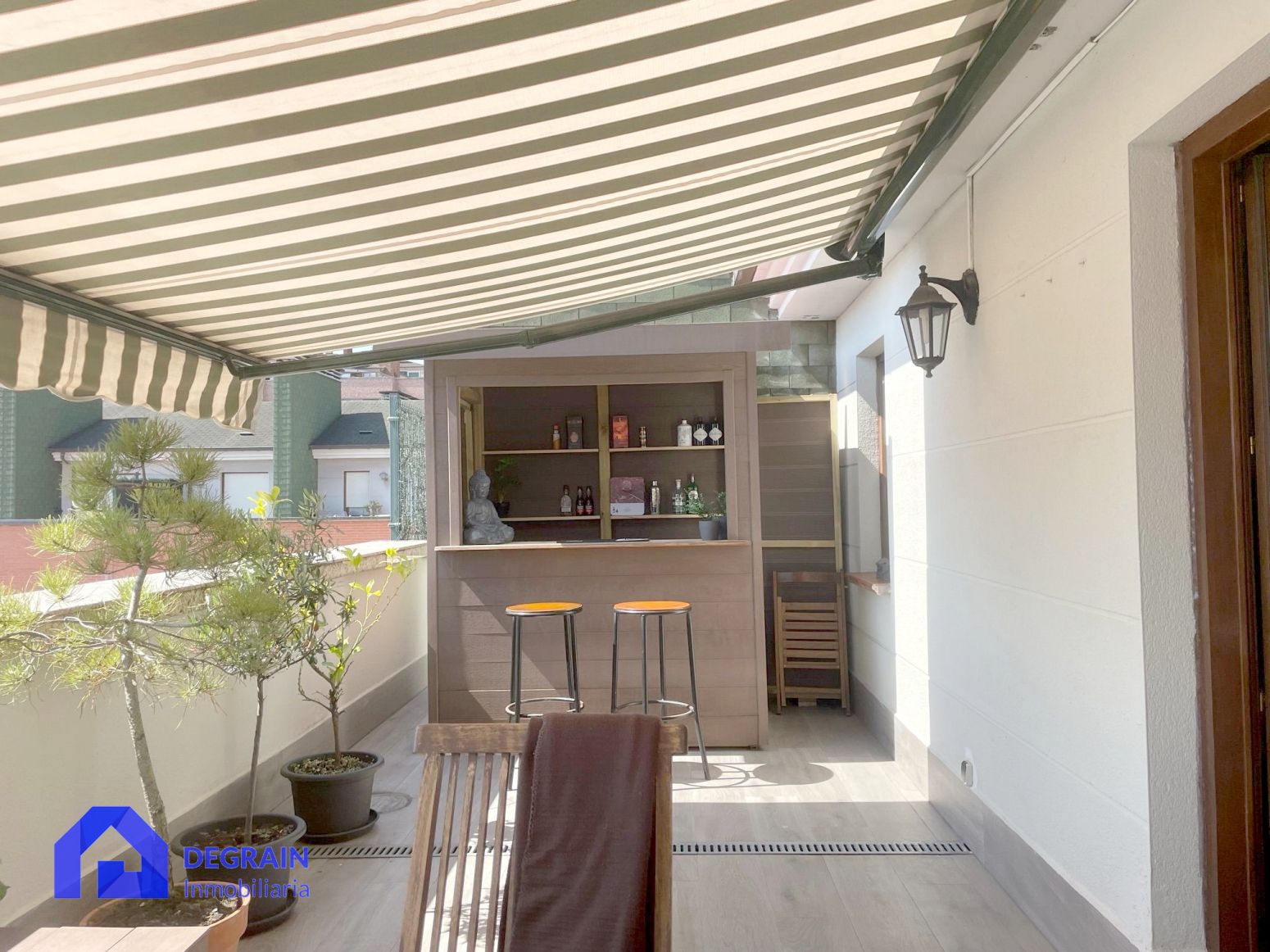 Terrace of Attic for sale in Oviedo   with Heating, Parquet flooring and Terrace