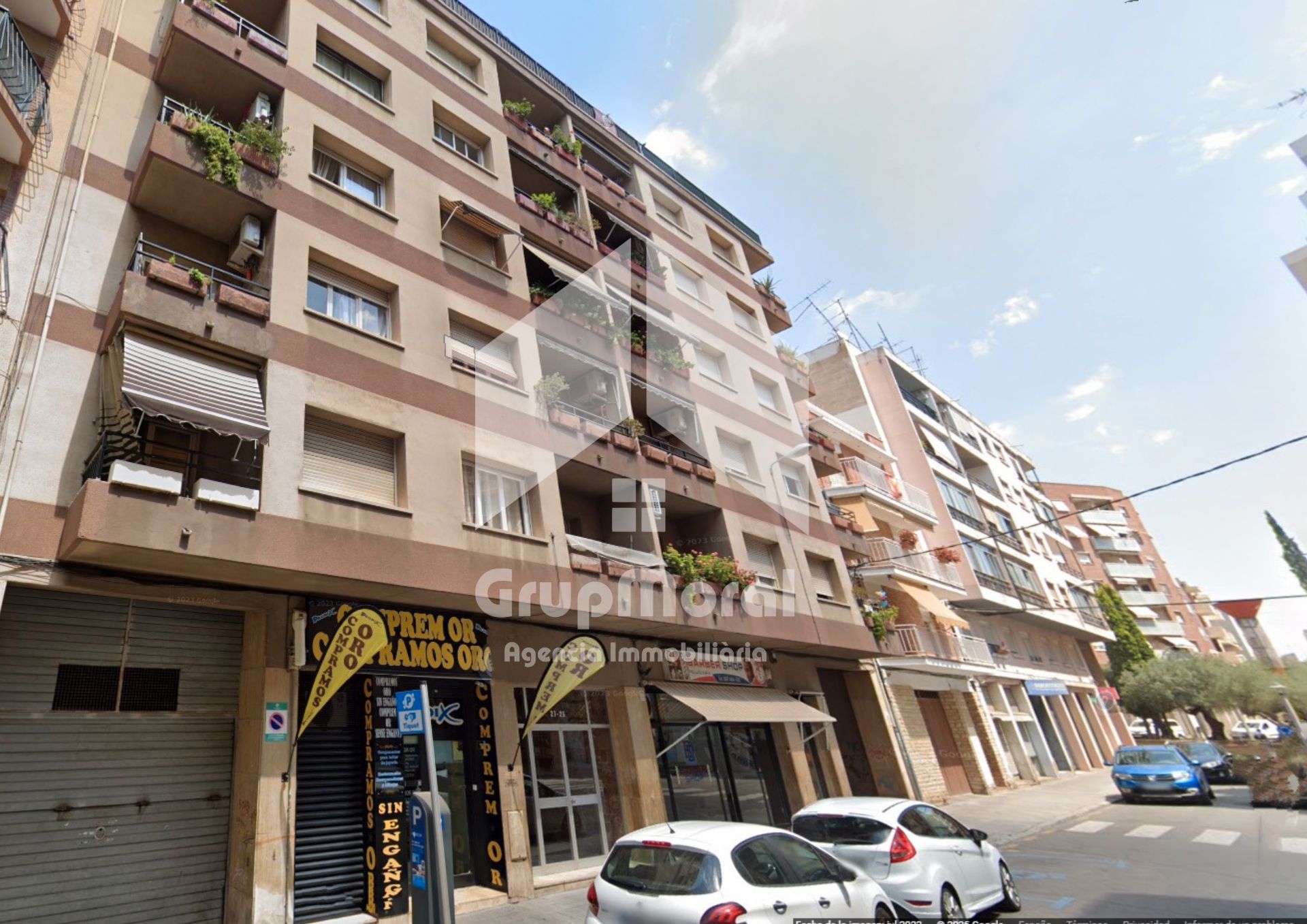 Vista exterior de Pis en venda en Reus amb Balcó
