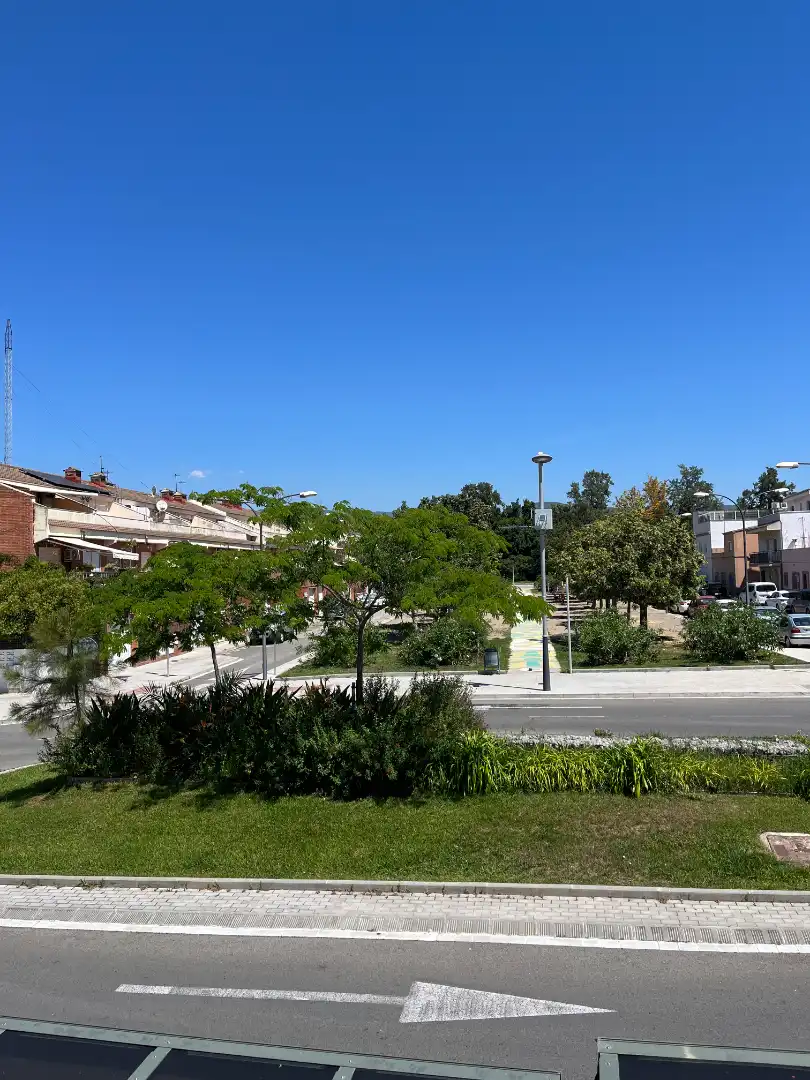 Detached homes for sale in Carrer de l'Almirall Requesens, Ponent