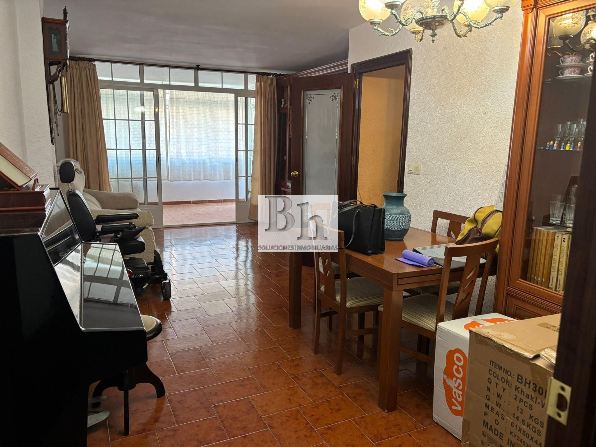 Living room of Flat for sale in Málaga Capital  with Air Conditioner and Balcony
