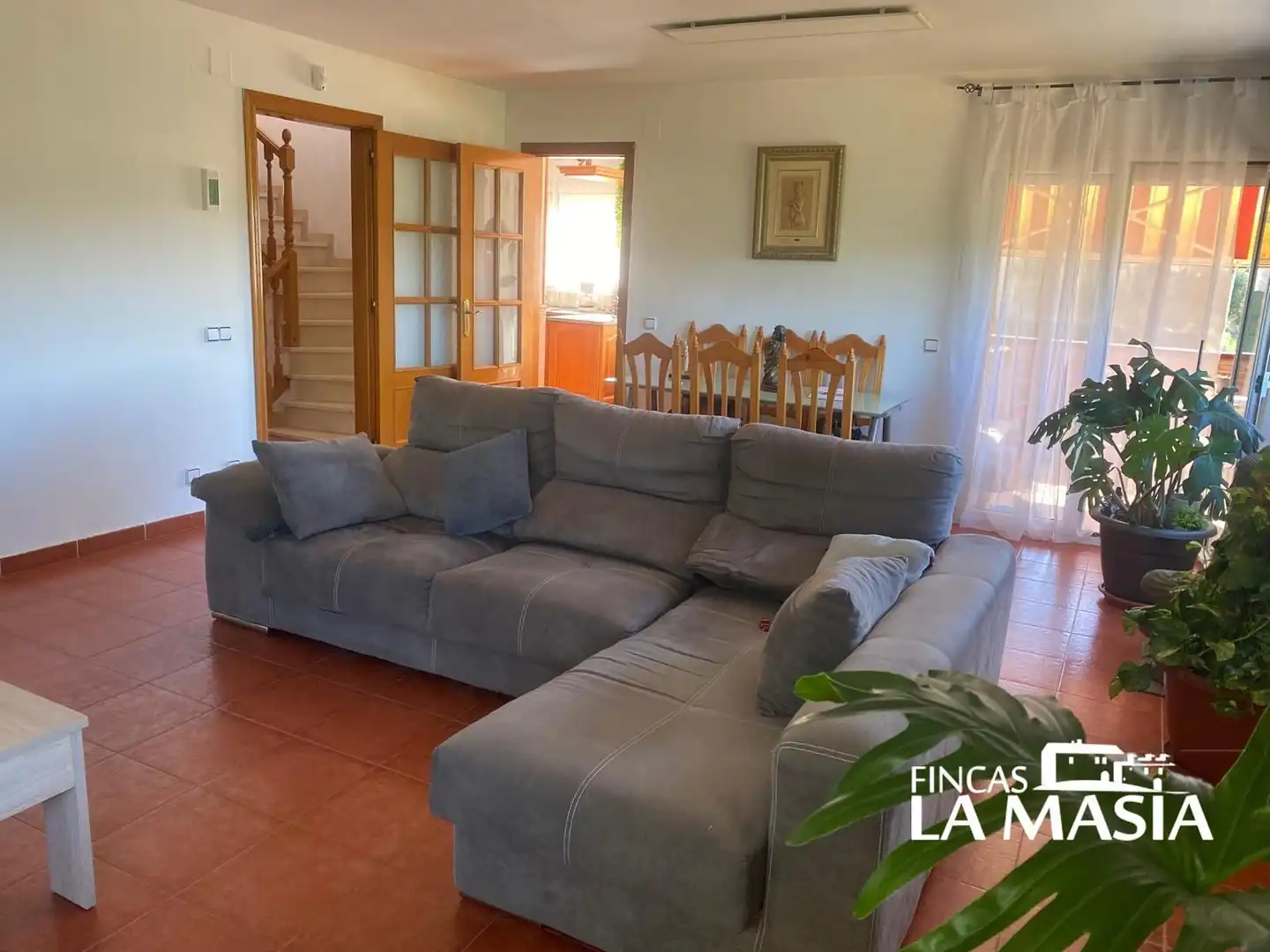 Sala d'estar de Casa o xalet en venda en Canyelles amb Aire condicionat, Calefacció i Jardí privat