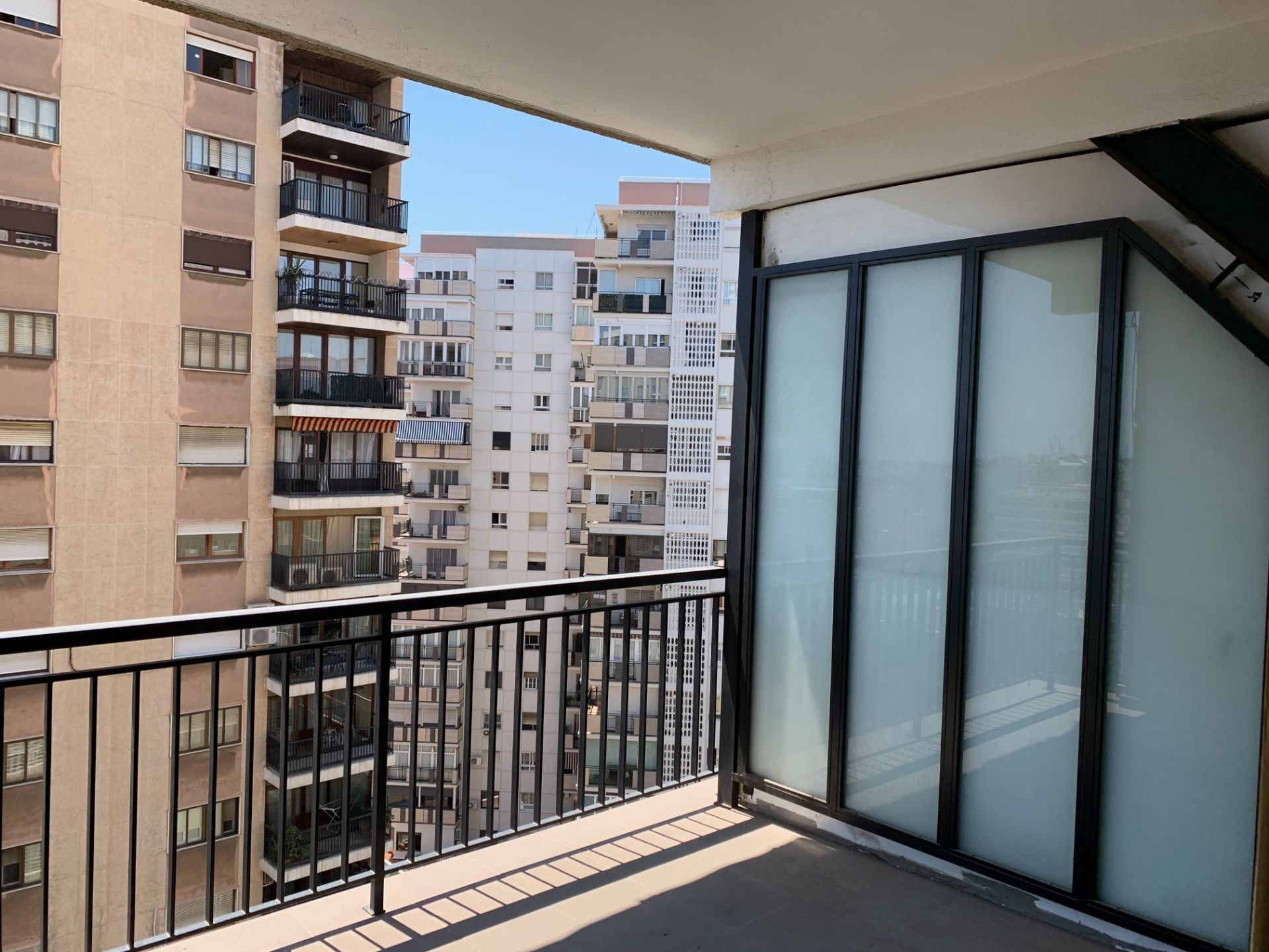 Terrassa de Pis de lloguer en  Valencia Capital amb Terrassa i Moblat