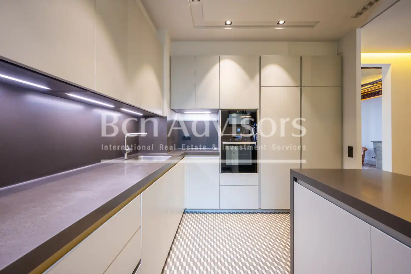 Appartamento con terrazza in vendita a Carrer del Consell de Cent, imagen 15