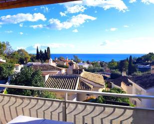 Exterior view of Single-family semi-detached for sale in Benalmádena  with Air Conditioner, Private garden and Terrace